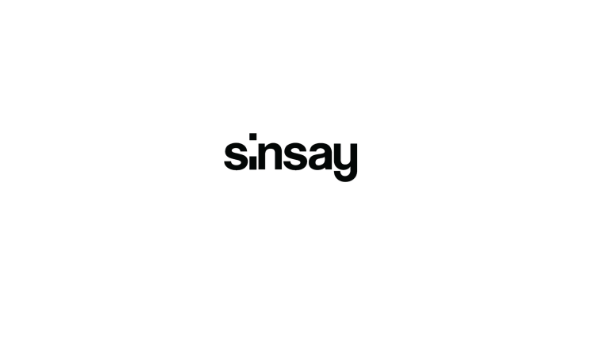 Fehér háttéren fekete „s'insay” felirat látható középen, letisztult logó stílusban.